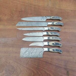 Damascus Knives